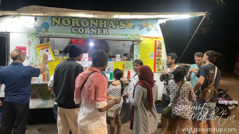 Night Crowd at Noronha's Corner