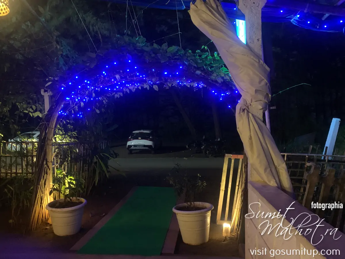 Turtles restaurant & bar - entrance Turtles restaurant & bar - entrance