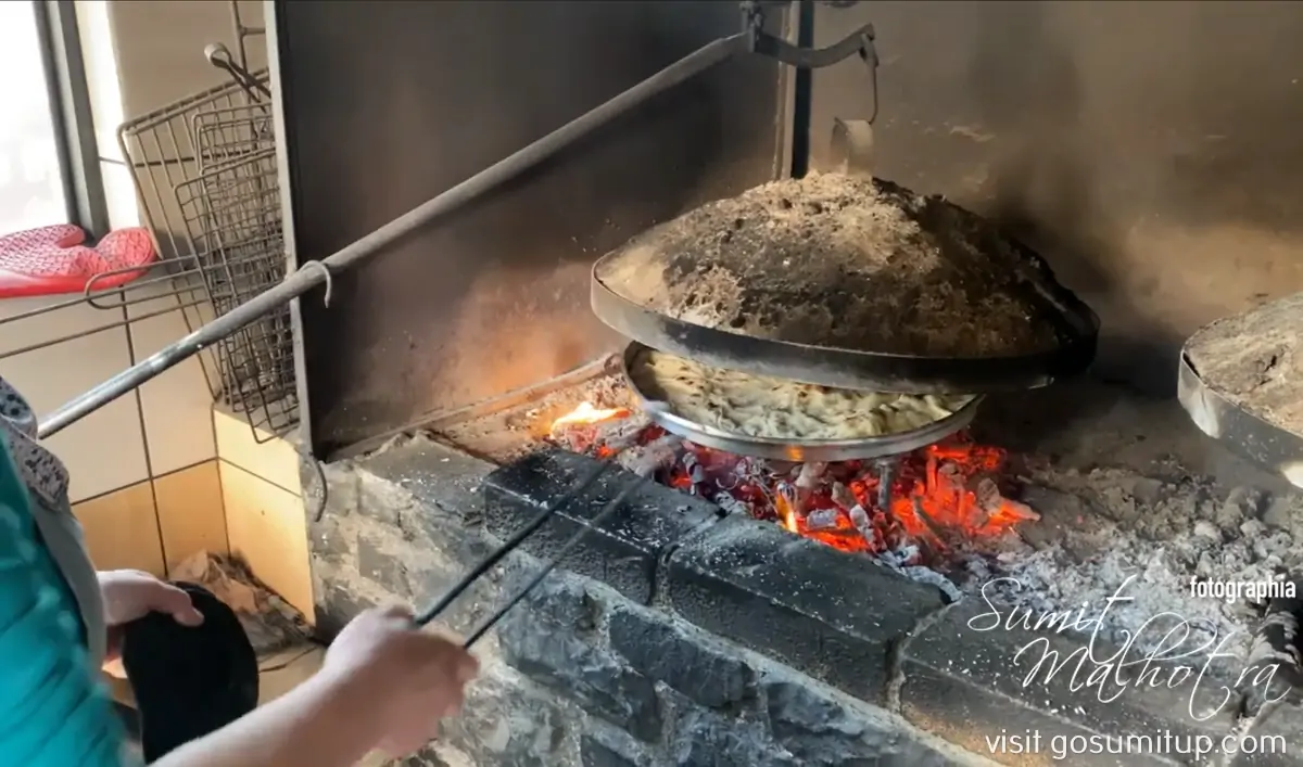 How to cook flija with a saç How to cook flija with a saç