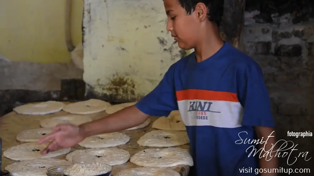 Making of naan-e-uzbeki Making of naan-e-uzbeki