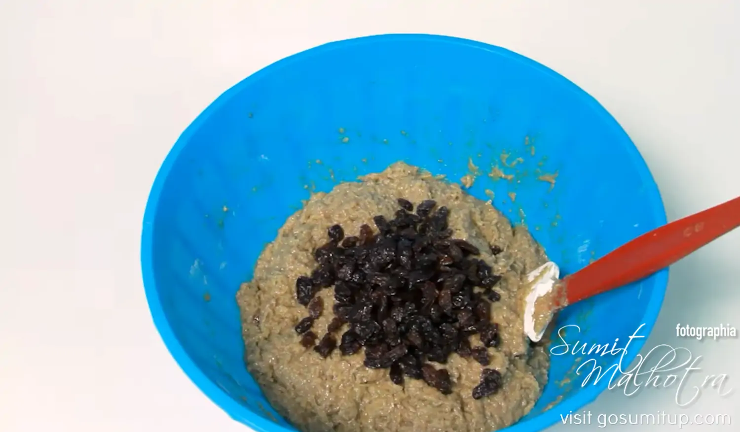Raisins added to ducana filling