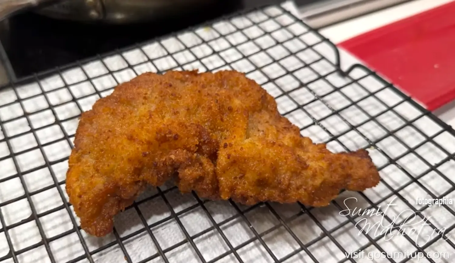 Fried wiener schnitzel
