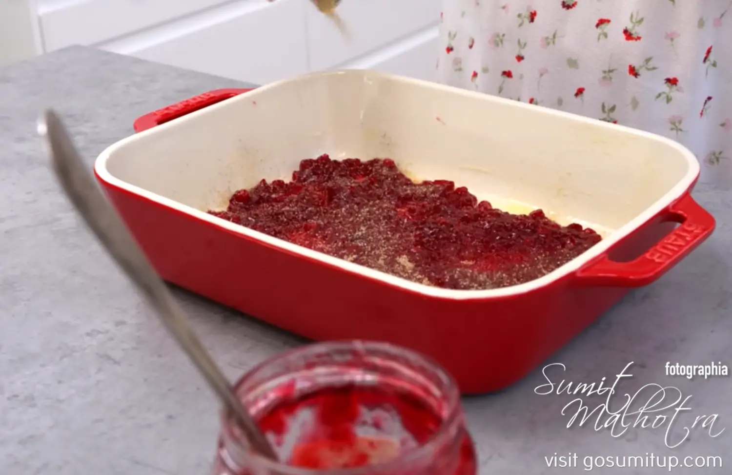 Place bottom layer of berry jam