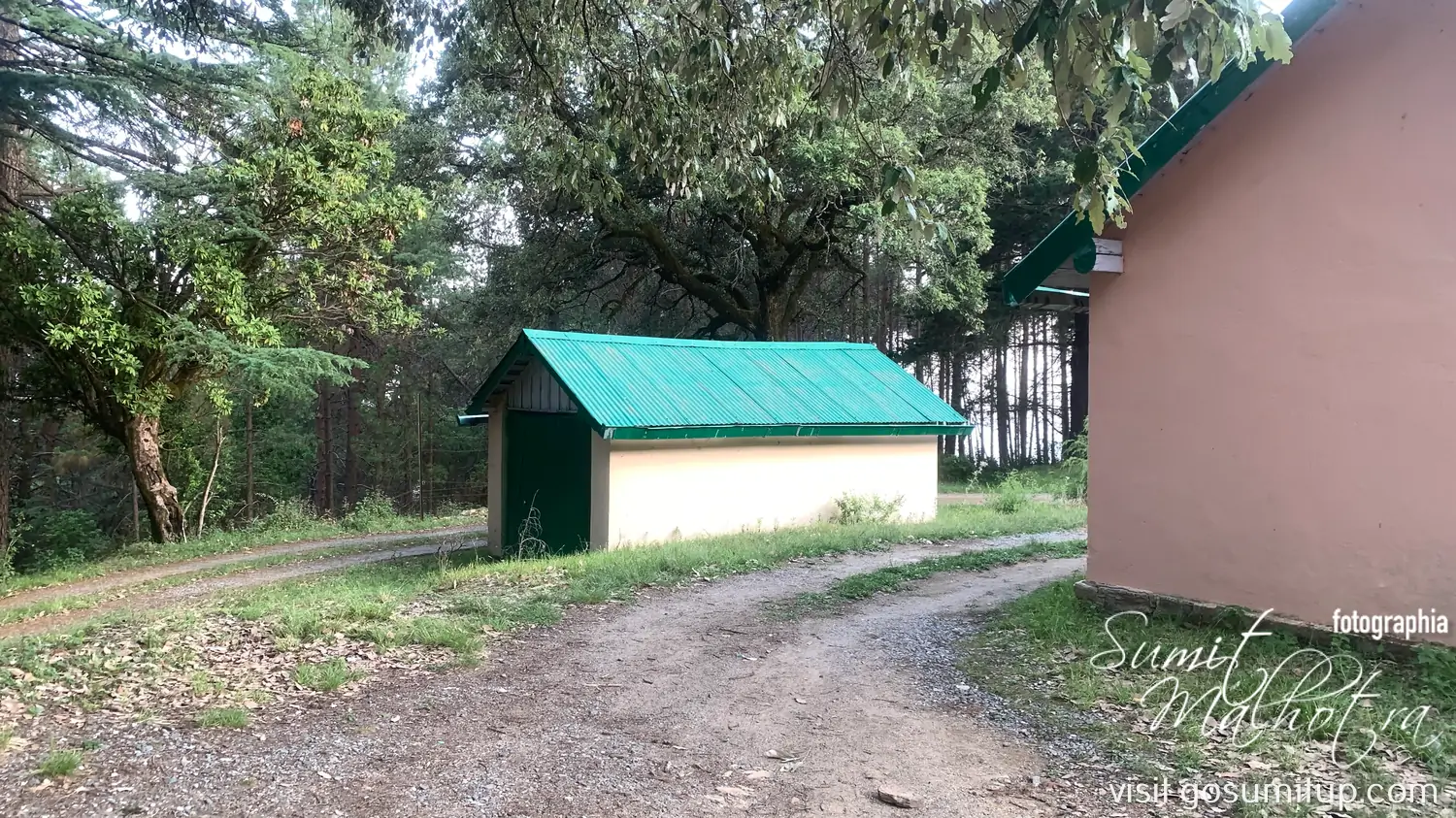 Garage at the main maheshkhan forest rest house