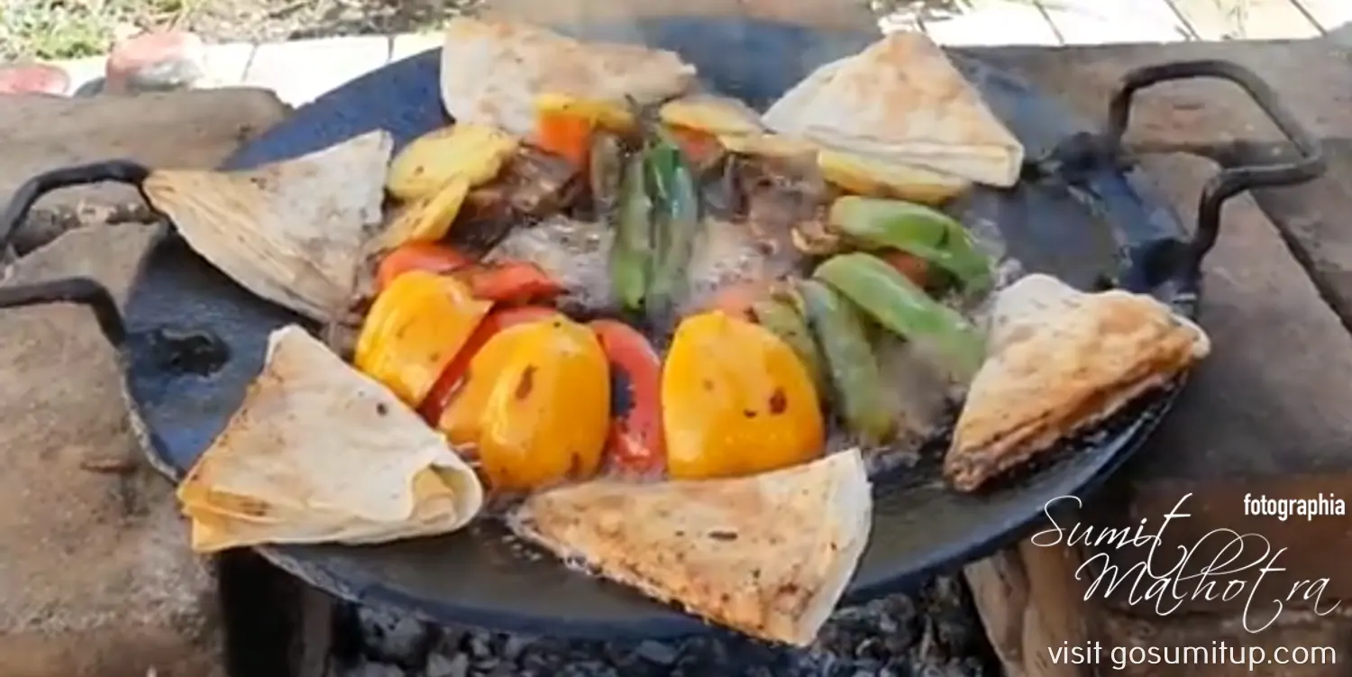 The Serving of Saj Ici | Saj Içi