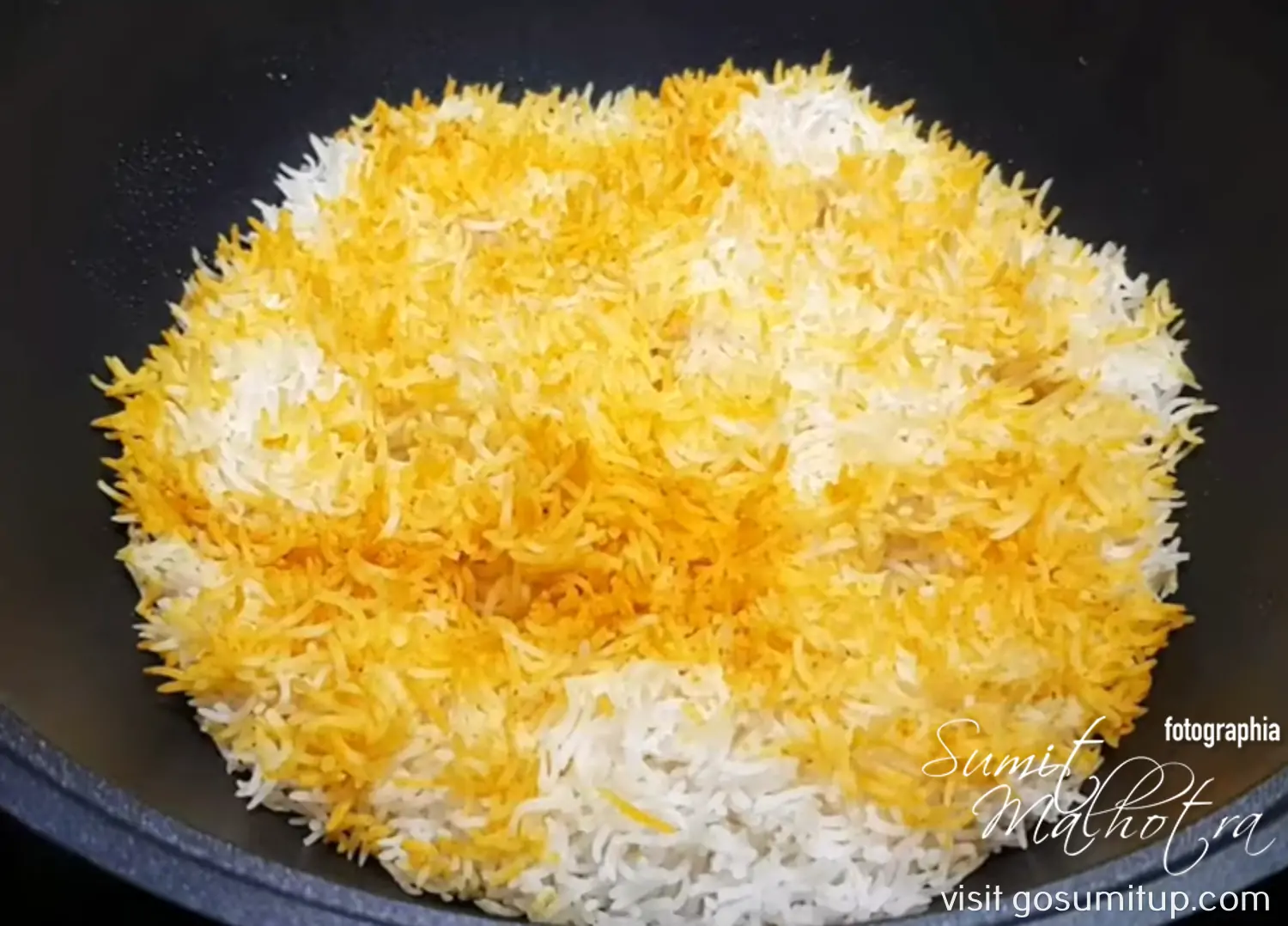Rice is ready for fisinjan plov Rice is ready for fisinjan plov