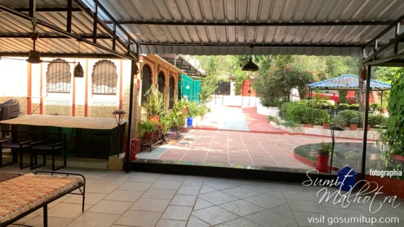 Entrance to the swarn villa